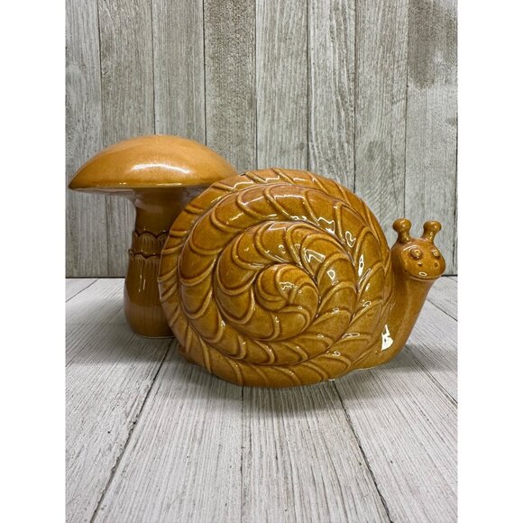 Vtg Salt and Pepper Shaker Mushroom and Snail Set MCM Brown Japan 4.5, 5" Tall - Picture 1 of 16